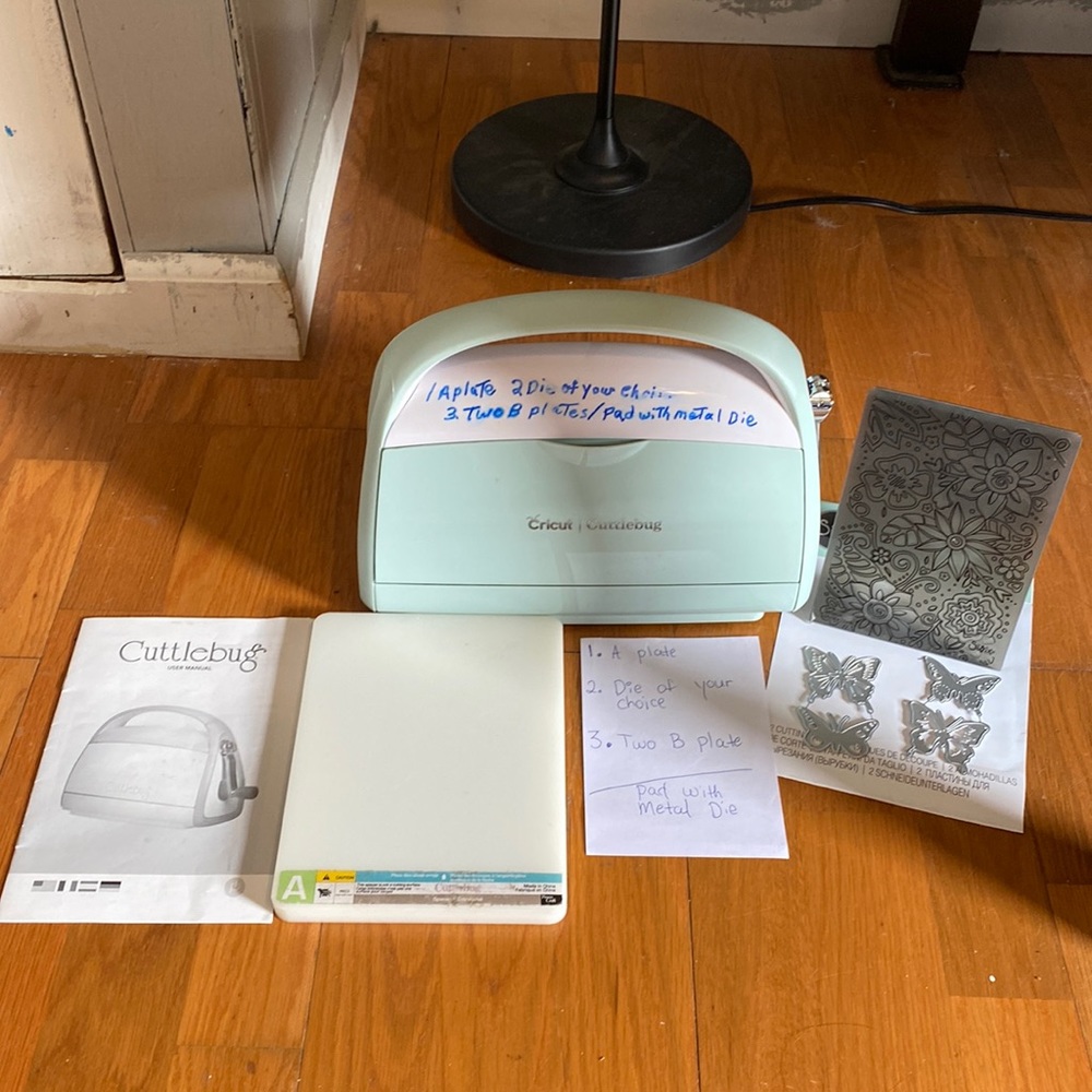 Cricut Cuttlebug (light mint)